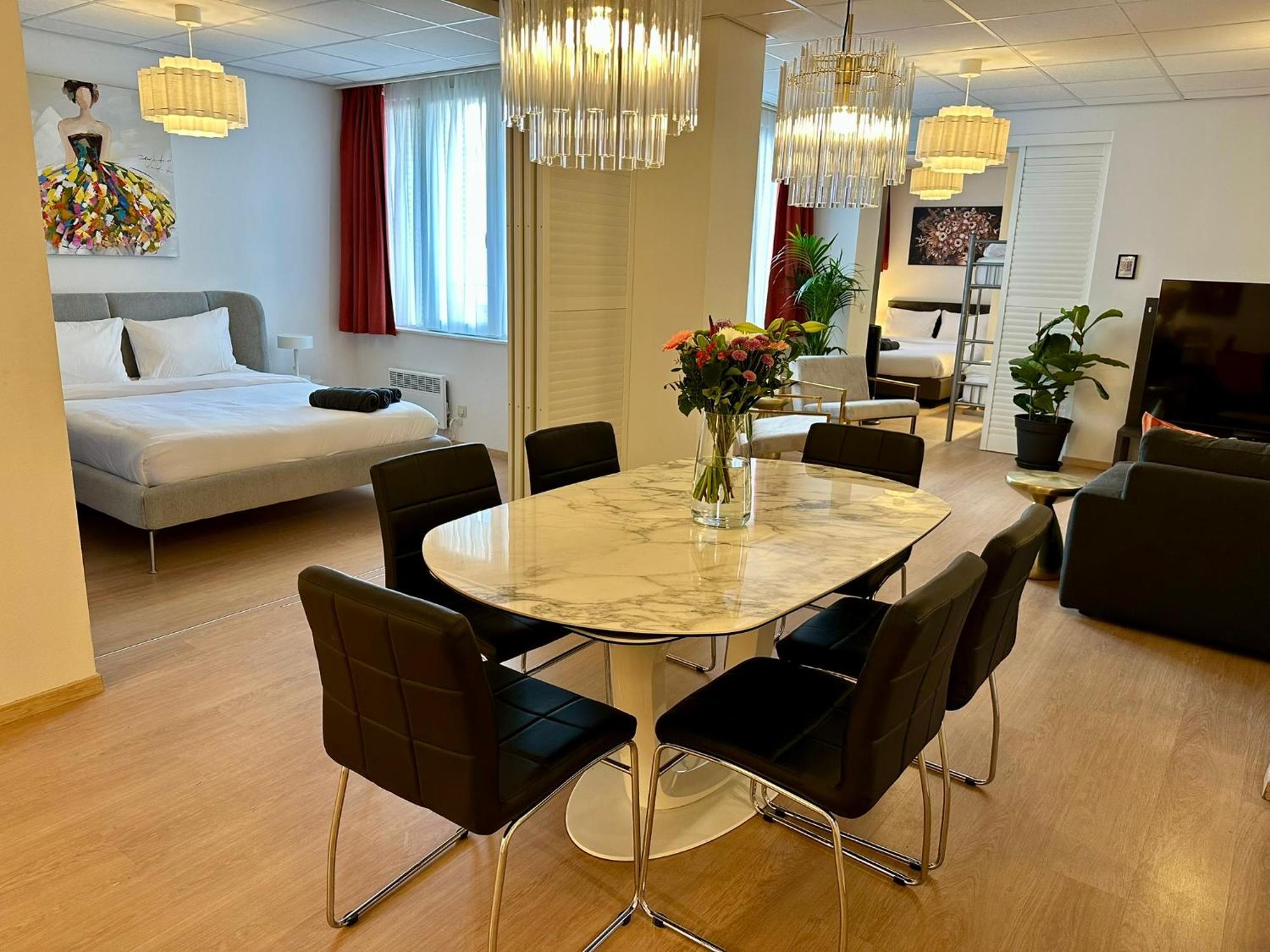 Grand Place - Prime Location 2 Bedroom Apartment Brussels