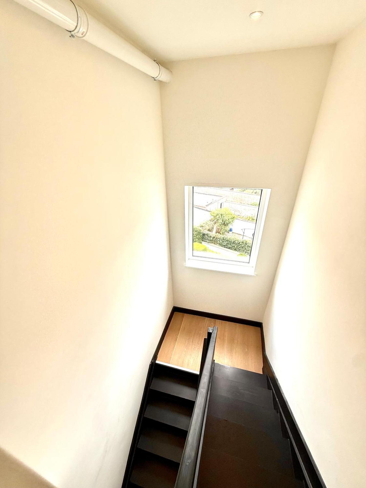 Homestay Ulb & Cambre Cosy Duplex Brussels
