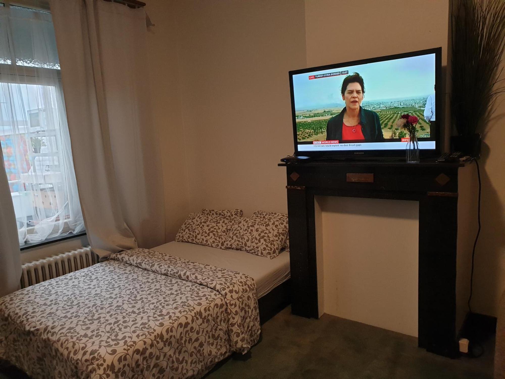Duplex, 4 Bedrooms, 2 Toilets Fully Equipped *