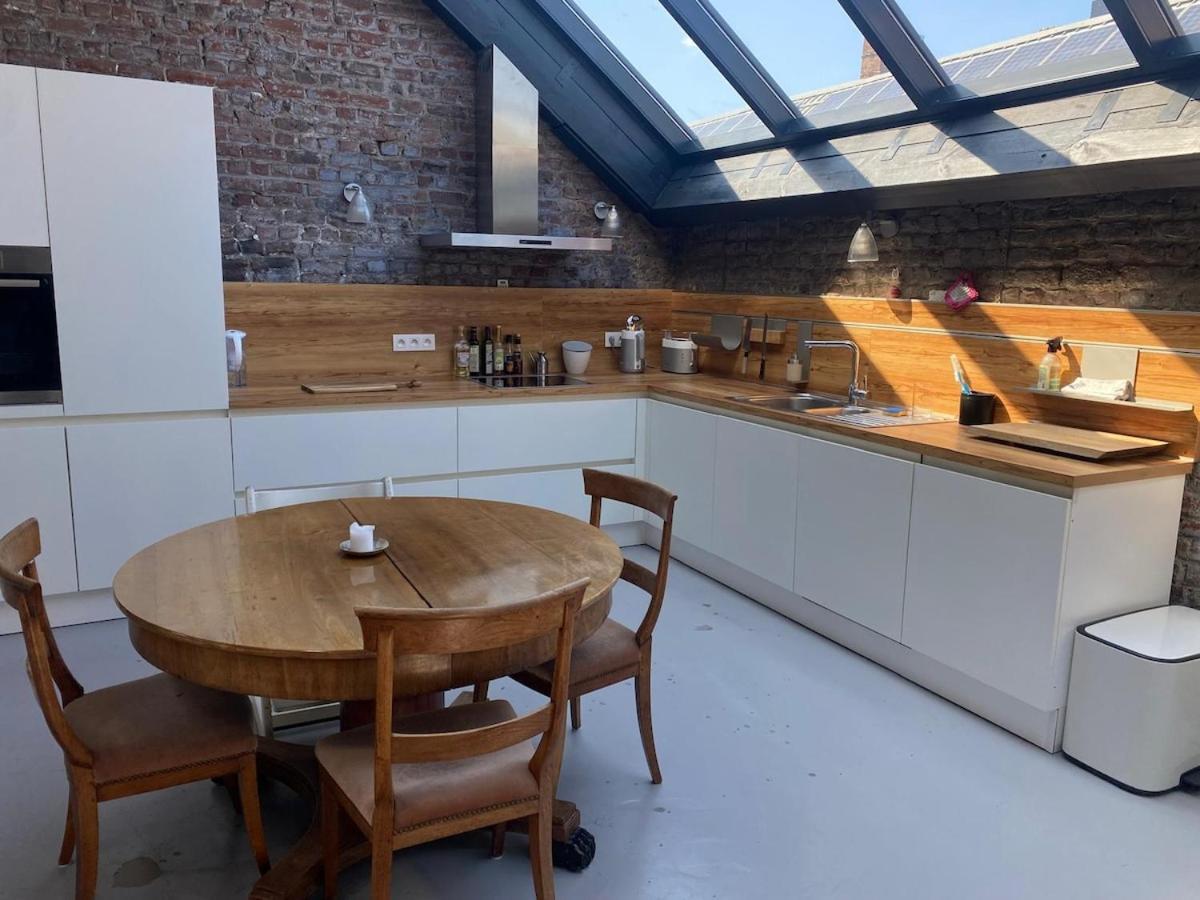 Urban Loft In West *