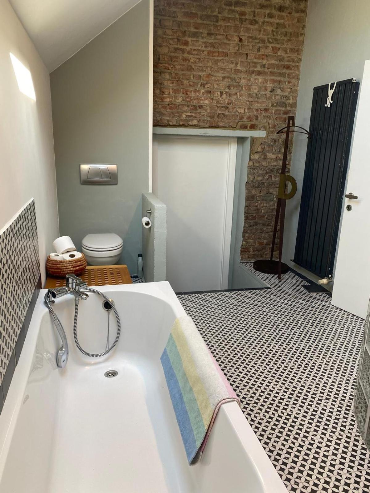 Urban Loft In West *