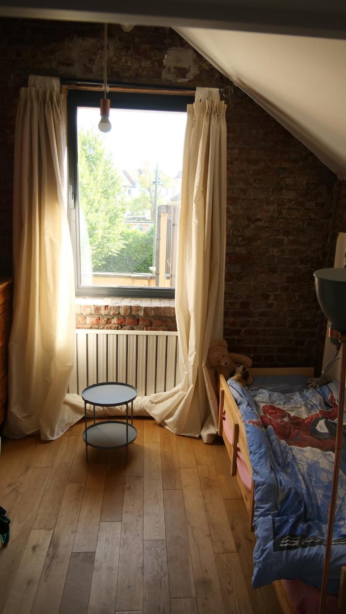 Urban Loft In West Apartment