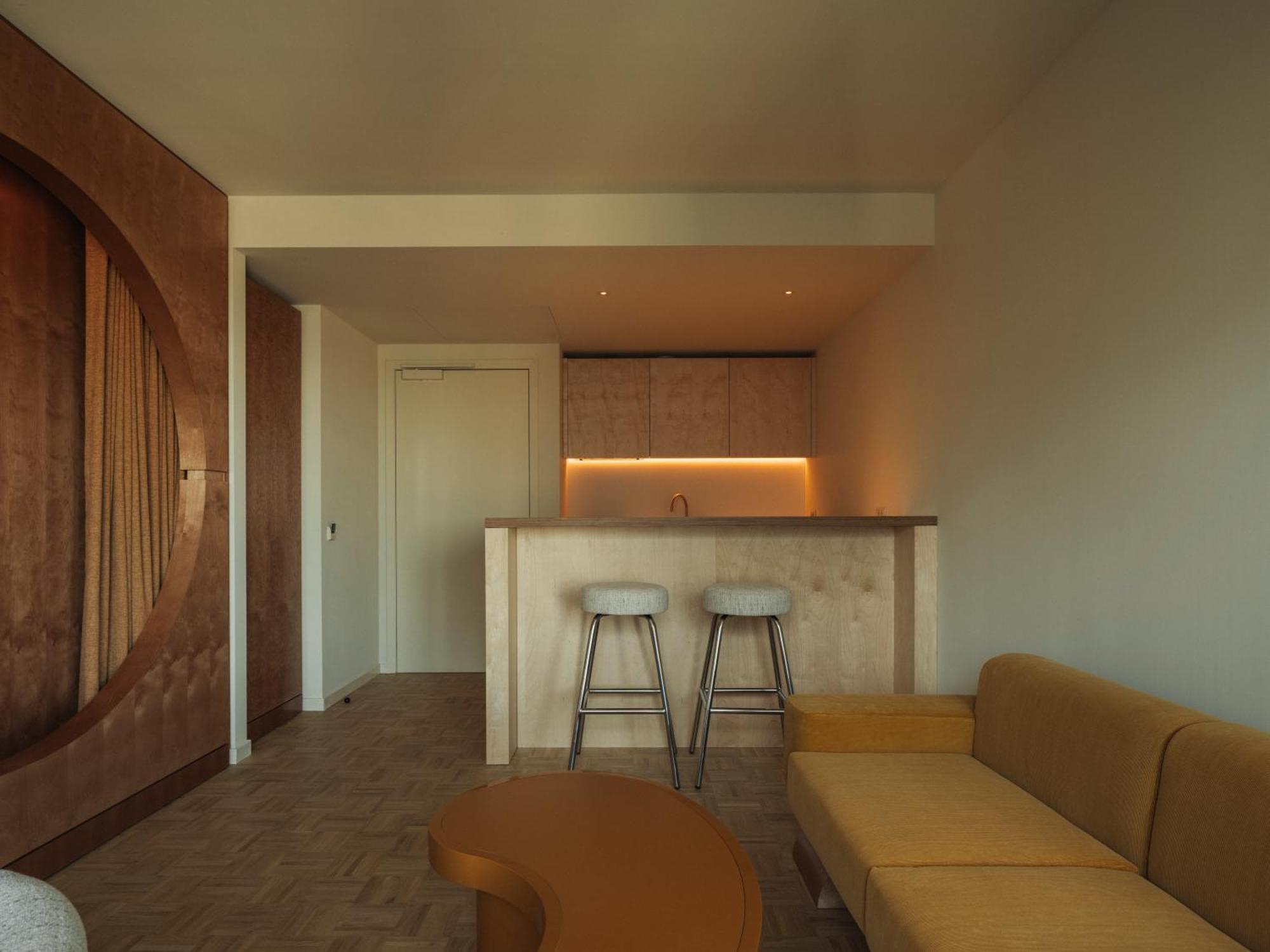 The Standard, 5*
