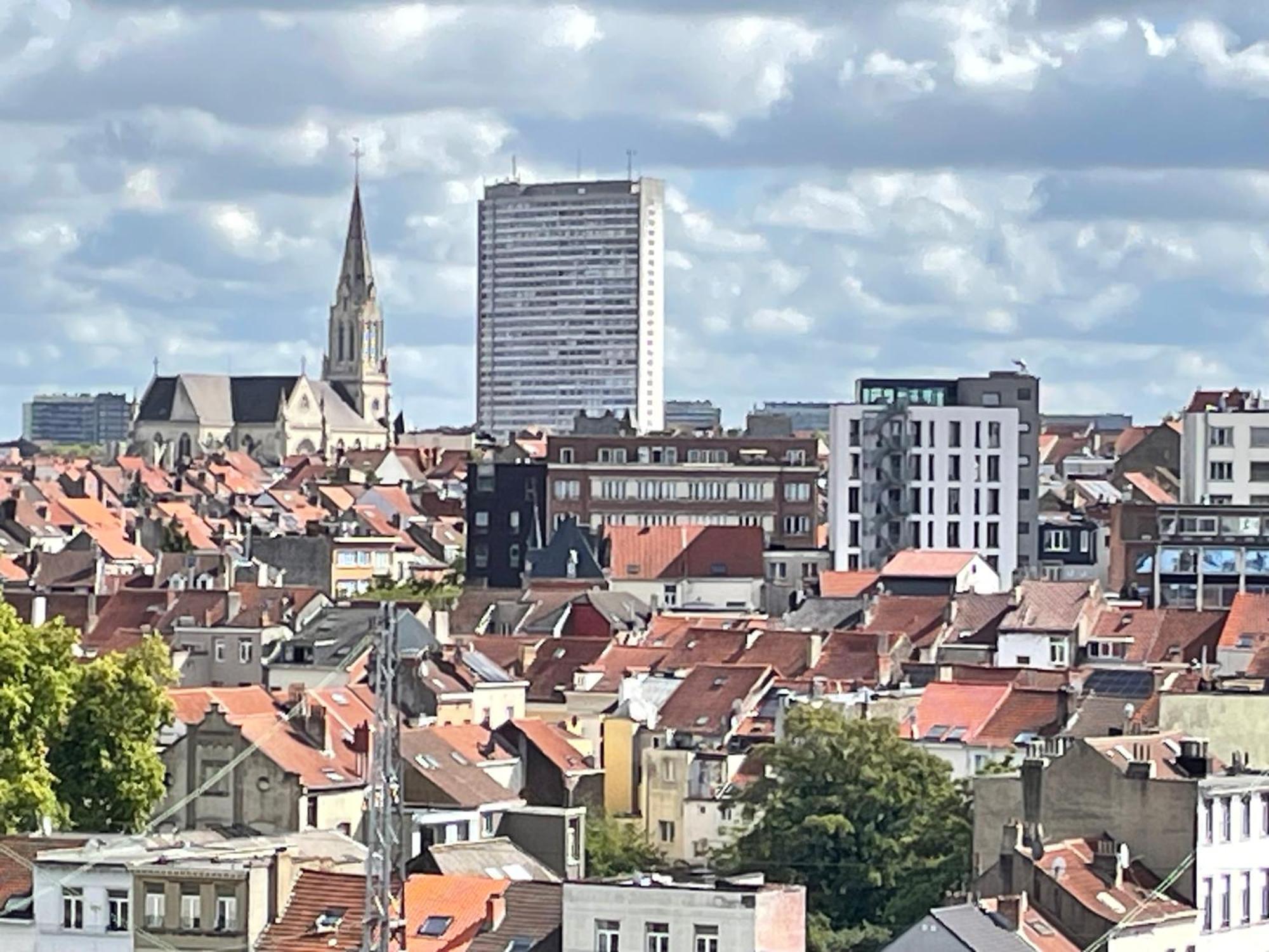 - - - - - Au Sixieme Ciel - - - - - Appartement Brussel