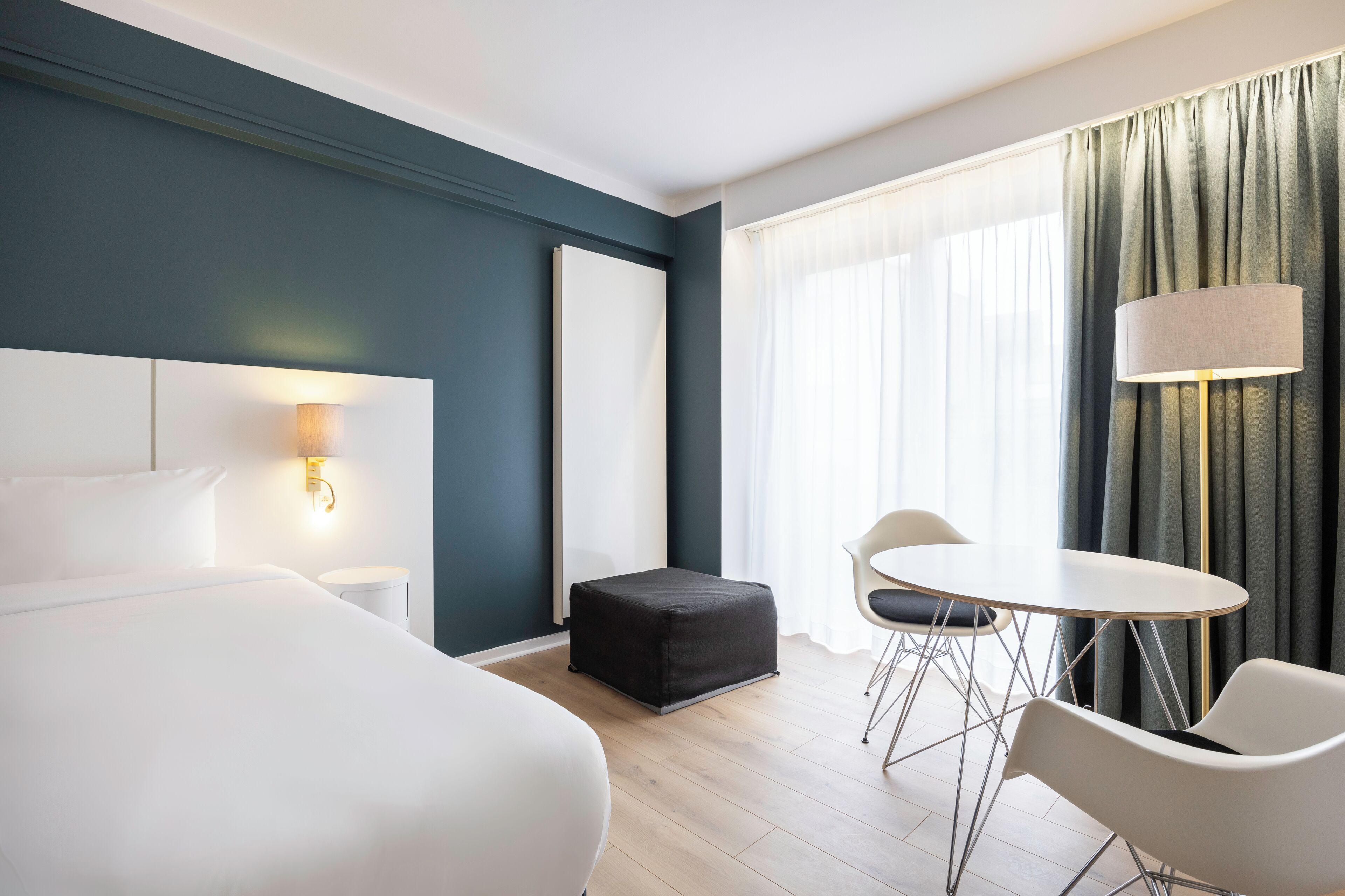 Louise 3* Brussels