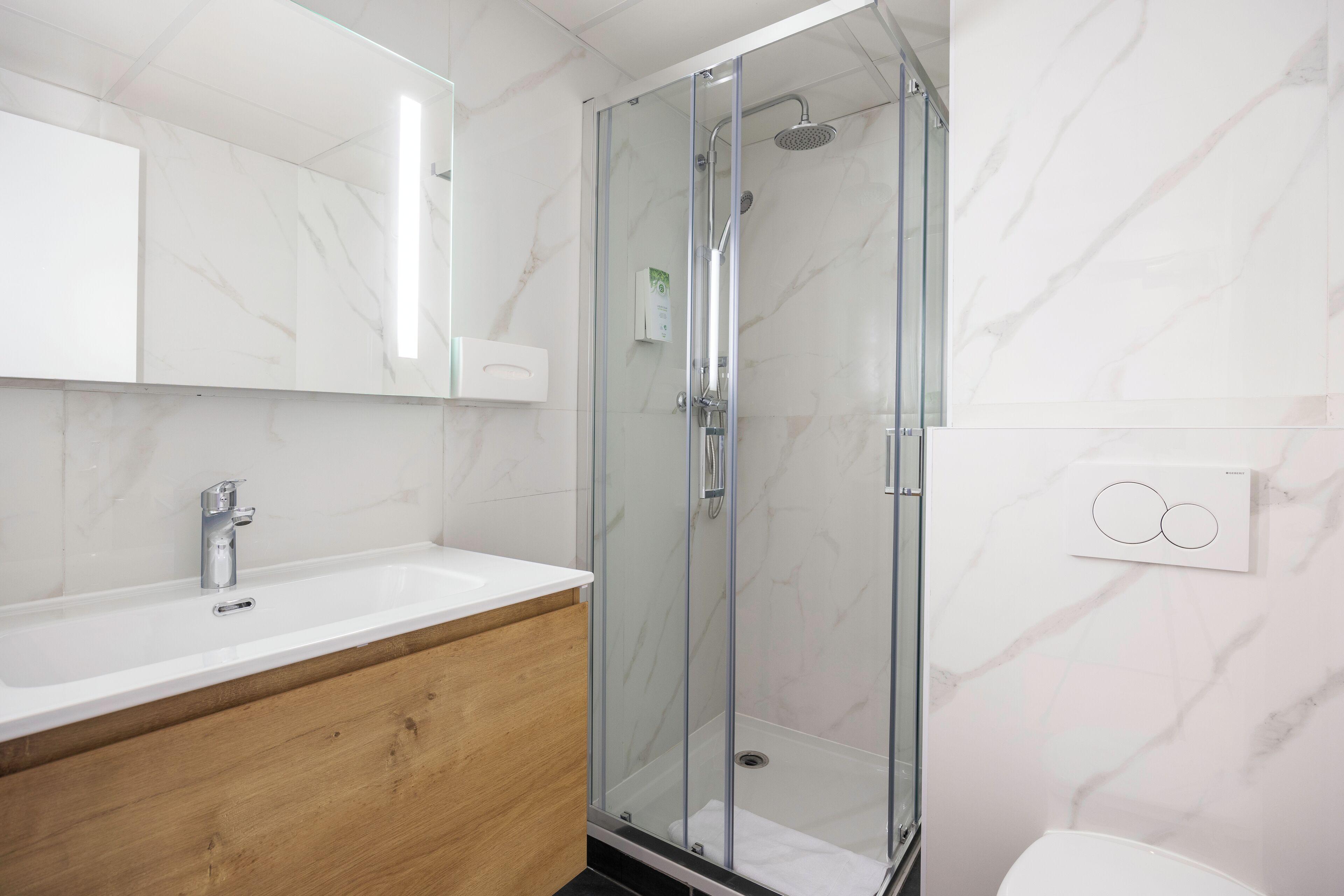 Louise Hotel 3*