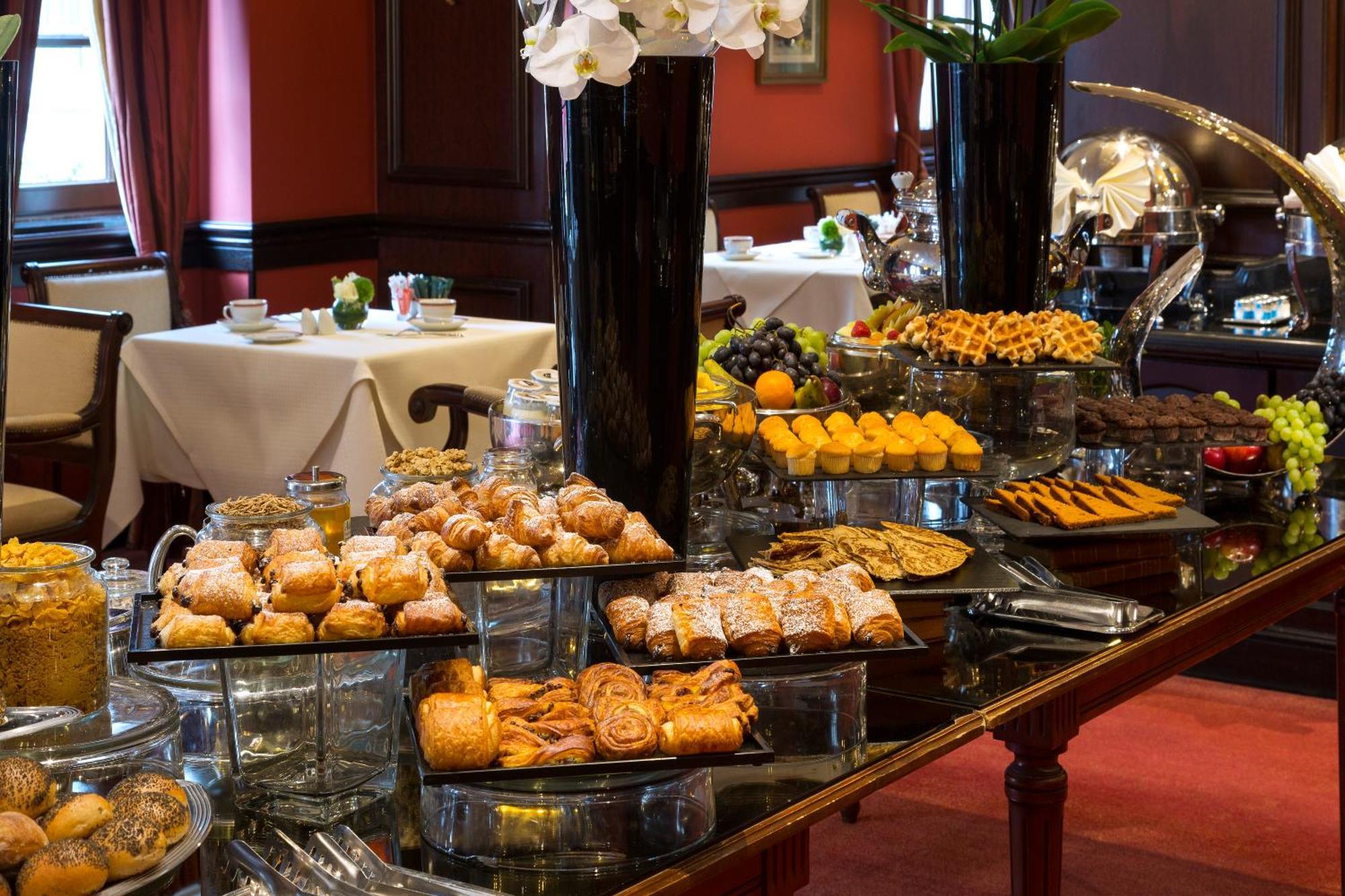 Hotel Warwick Grand-place 4*