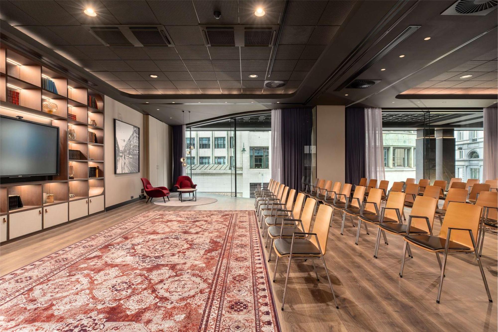 Radisson Collection Grand Place 5* Brussels
