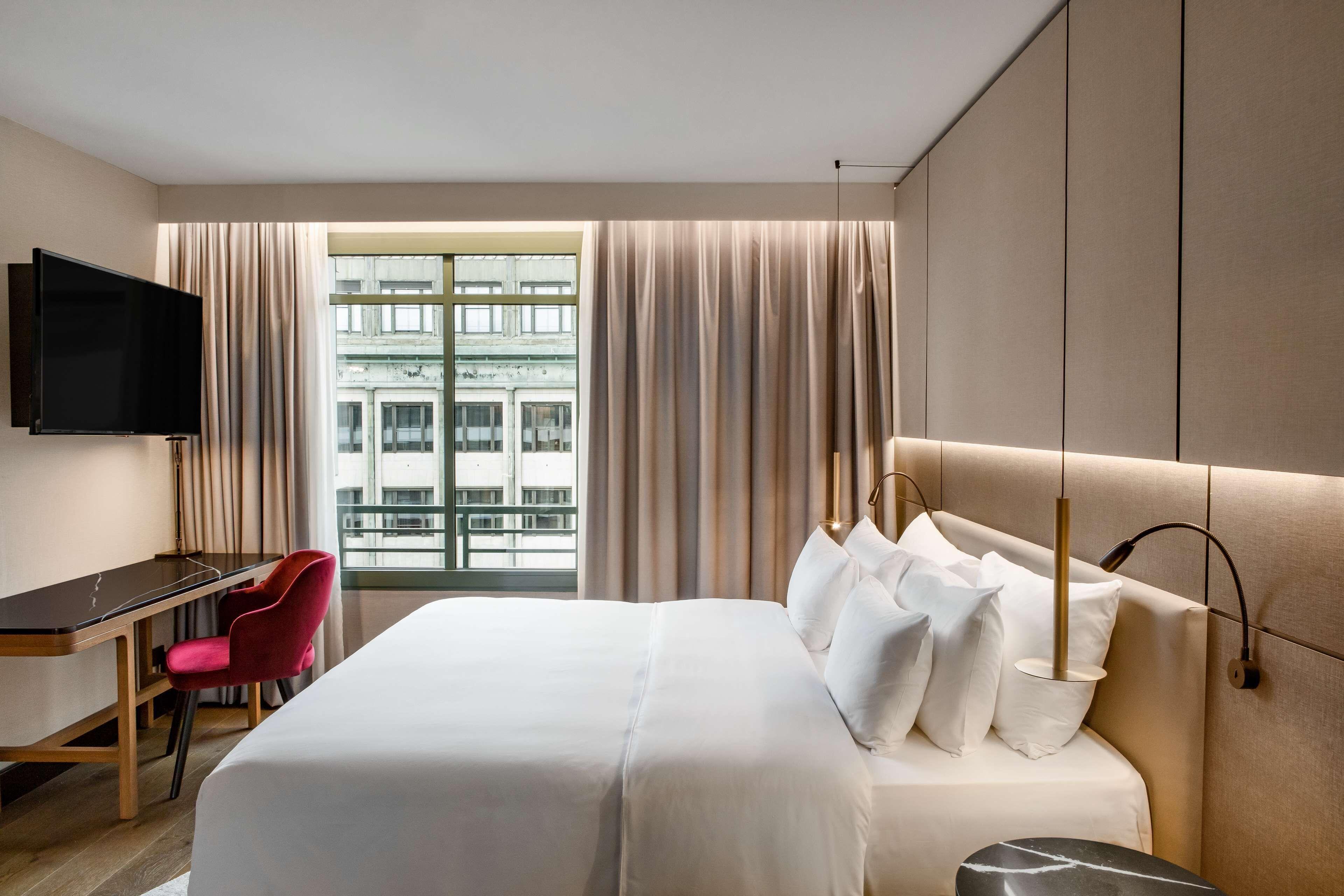 Radisson Collection Grand Place Hotel Brussels