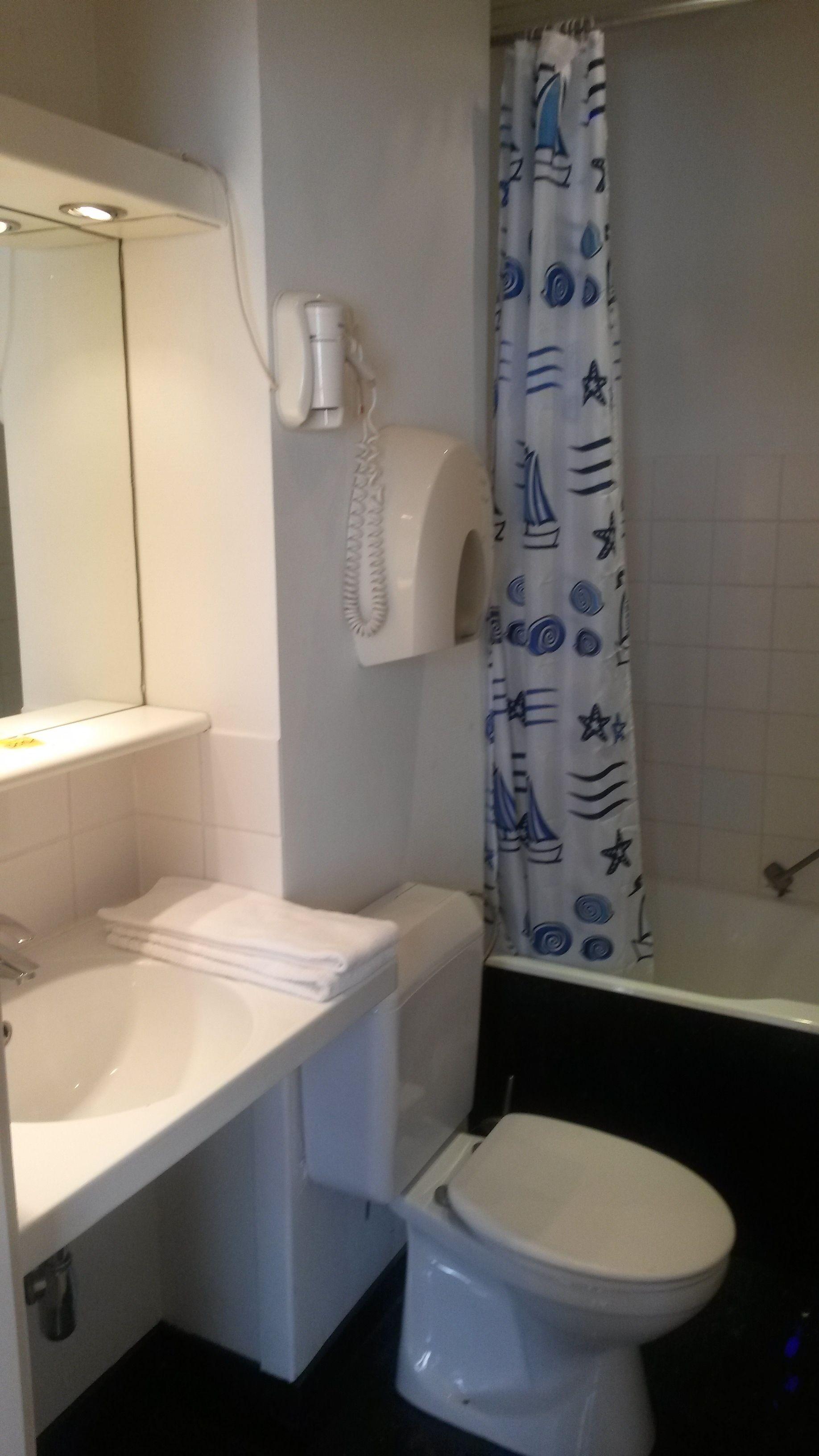 Hotel Queen Mary 3*