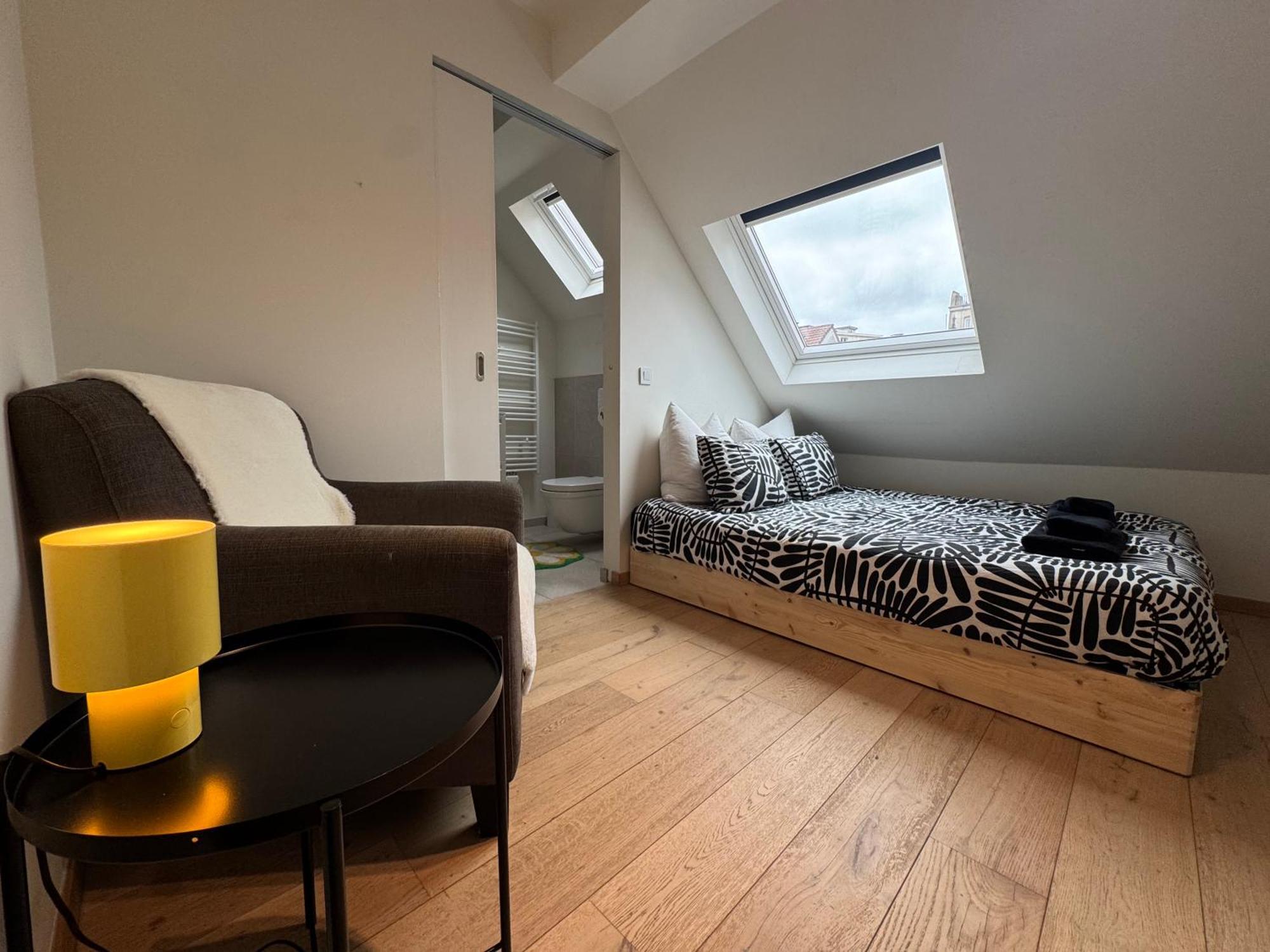 Apartment Downtown Spacious Design Duplex 3bedr