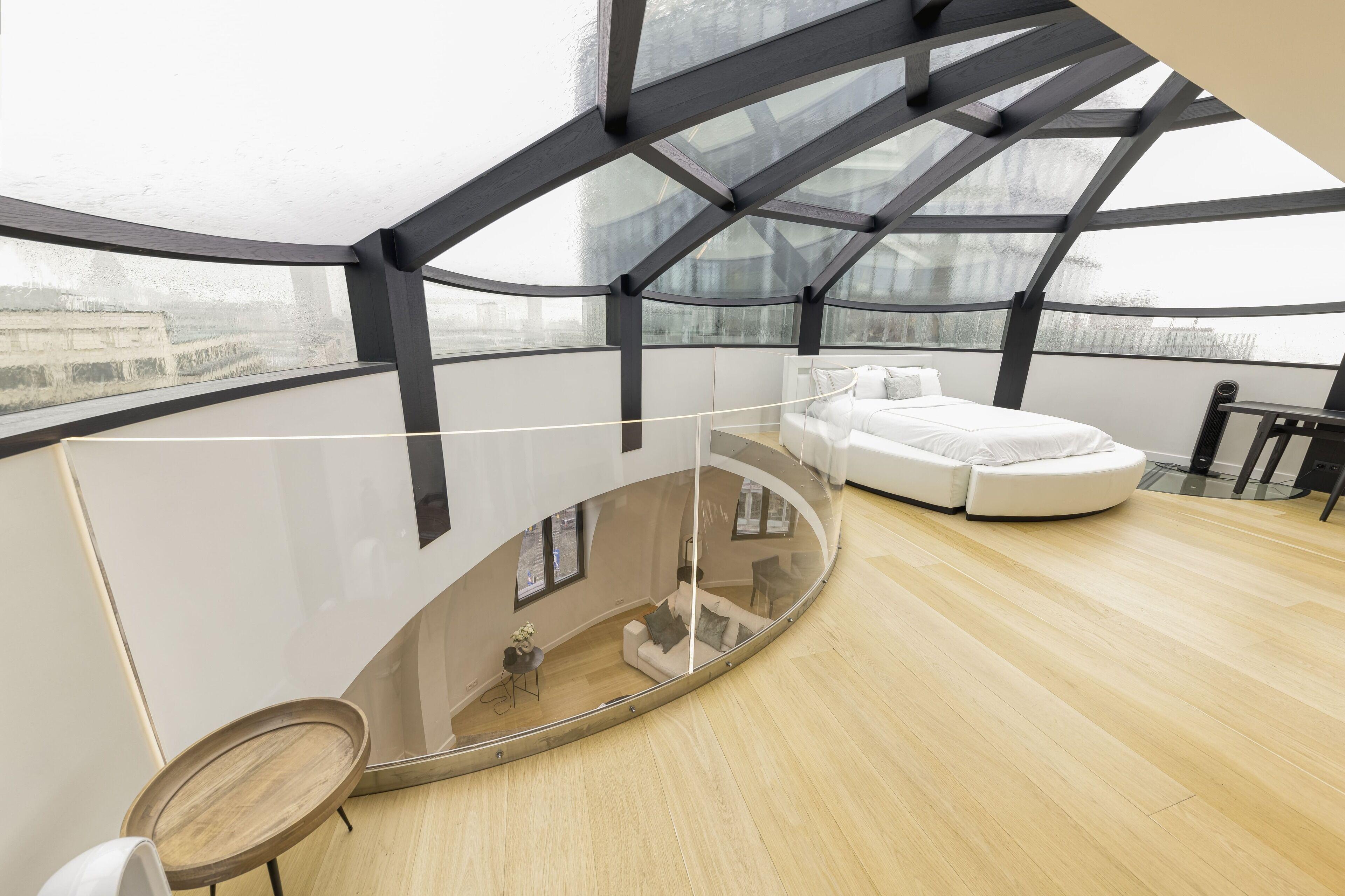 Triplex Penthouse In The Center Brussels