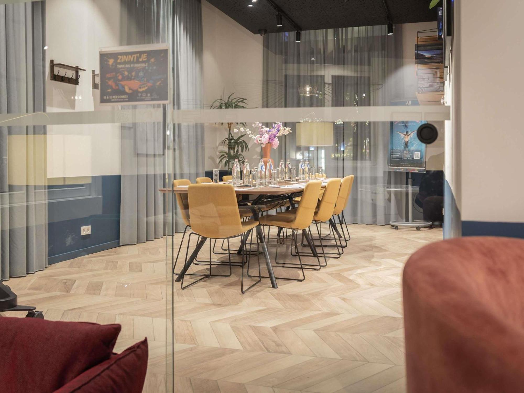 Novotel Off Grand Place 4*