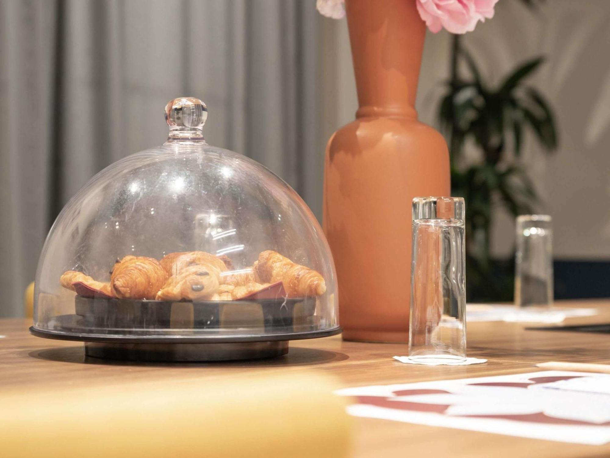 Novotel Off Grand Place 4* Brussels