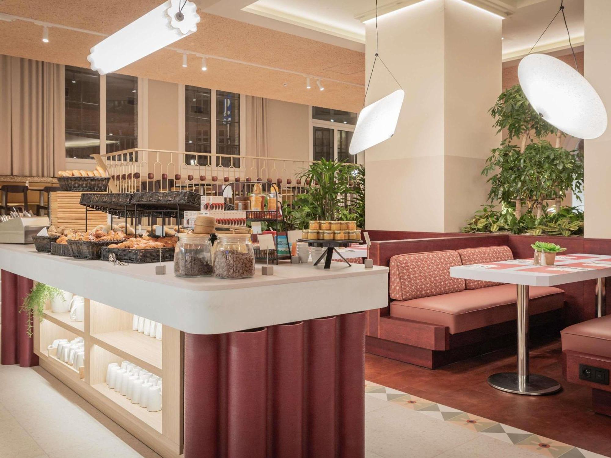 Novotel Off Grand Place Hotel Brussels