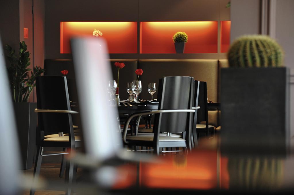 Mercure Airport