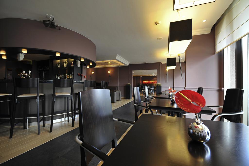 Hotel Mercure Airport 3*