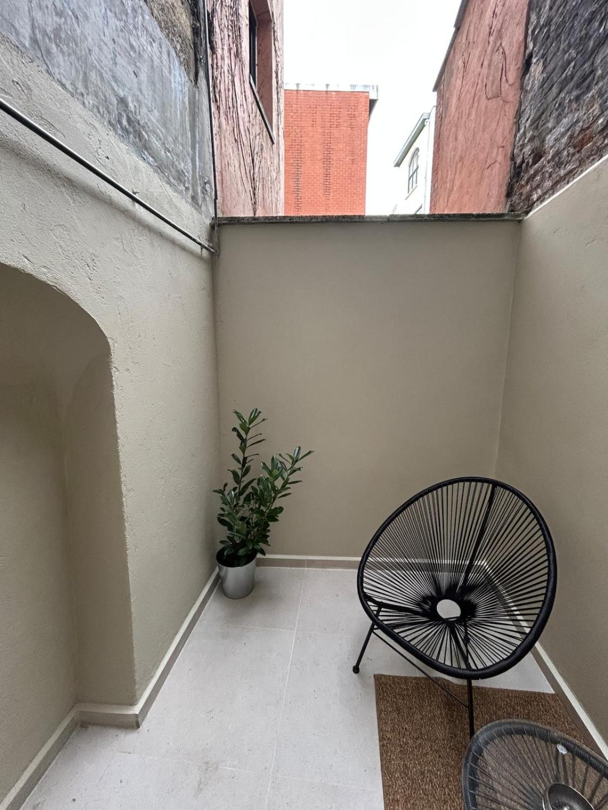 Apartment Avec Mezzanine Et Terasse