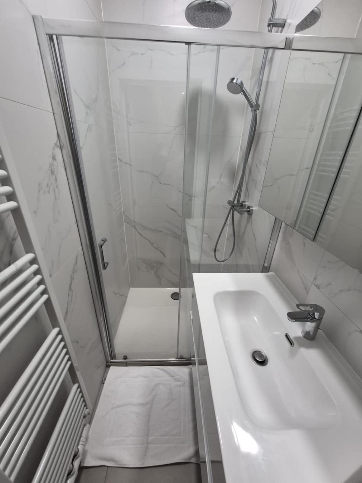 Cosy General Henry * Brussels