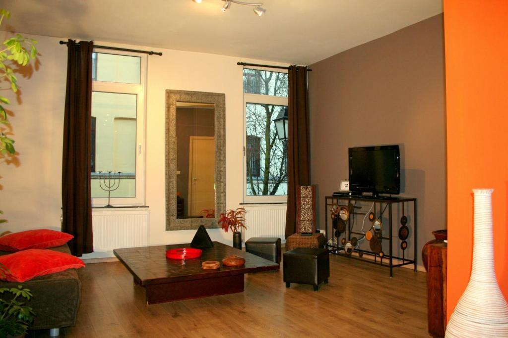 Boomhostel Cite Apartment 4*
