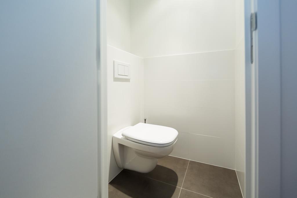 Louise Vleurgat Apartment *