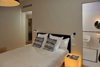 Maison Az Bed & Breakfast Saint-Gilles