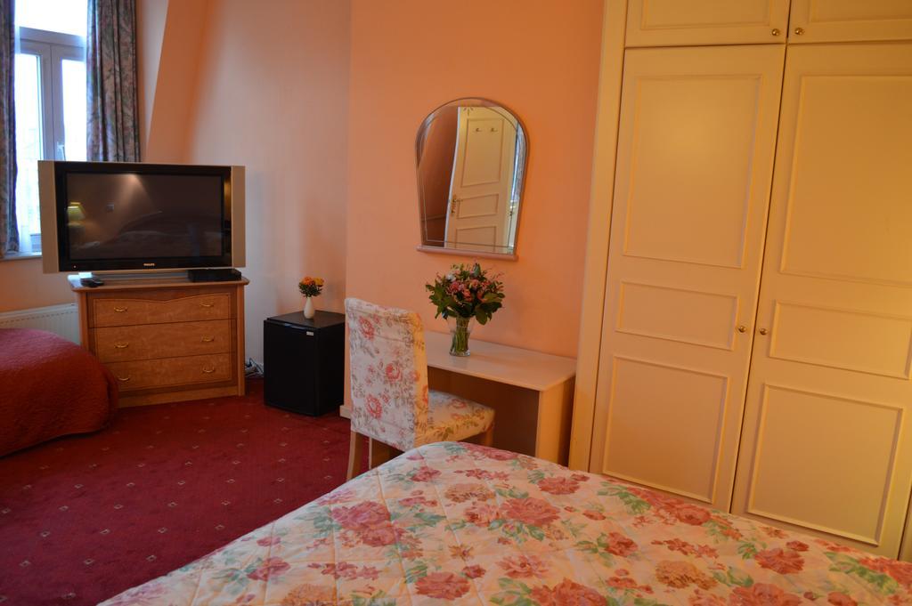 Matignon 3* Brussels