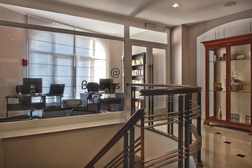 Nh Carrefour De L'europe Hotel Brussels