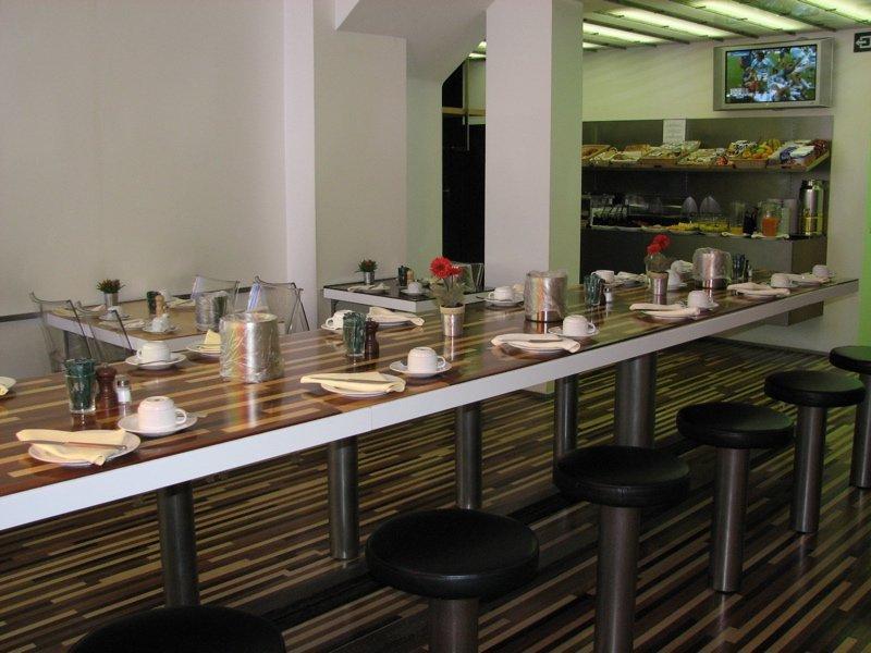 322 Lambermont Brussels 3*