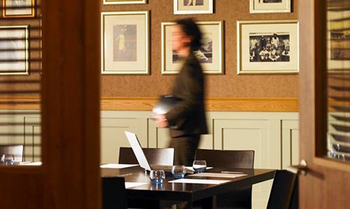 Khách sạn Aspria Royal La Rasante & 4*