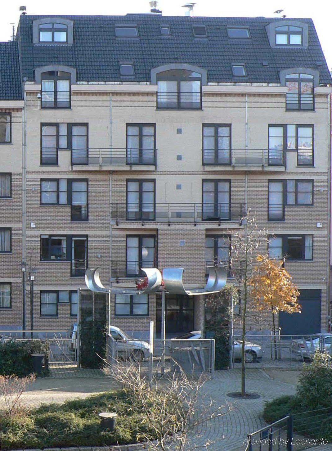 & Housingbrussels Apartment