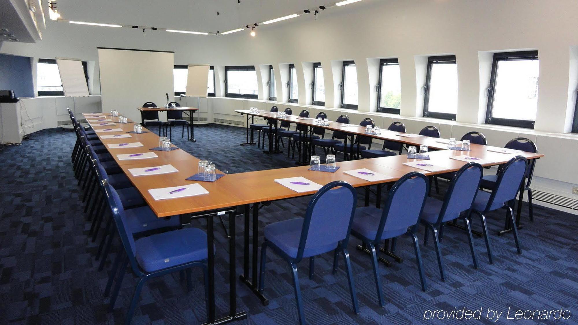 Citadines Toison D'or Brussels Aparthotel Saint-Gilles