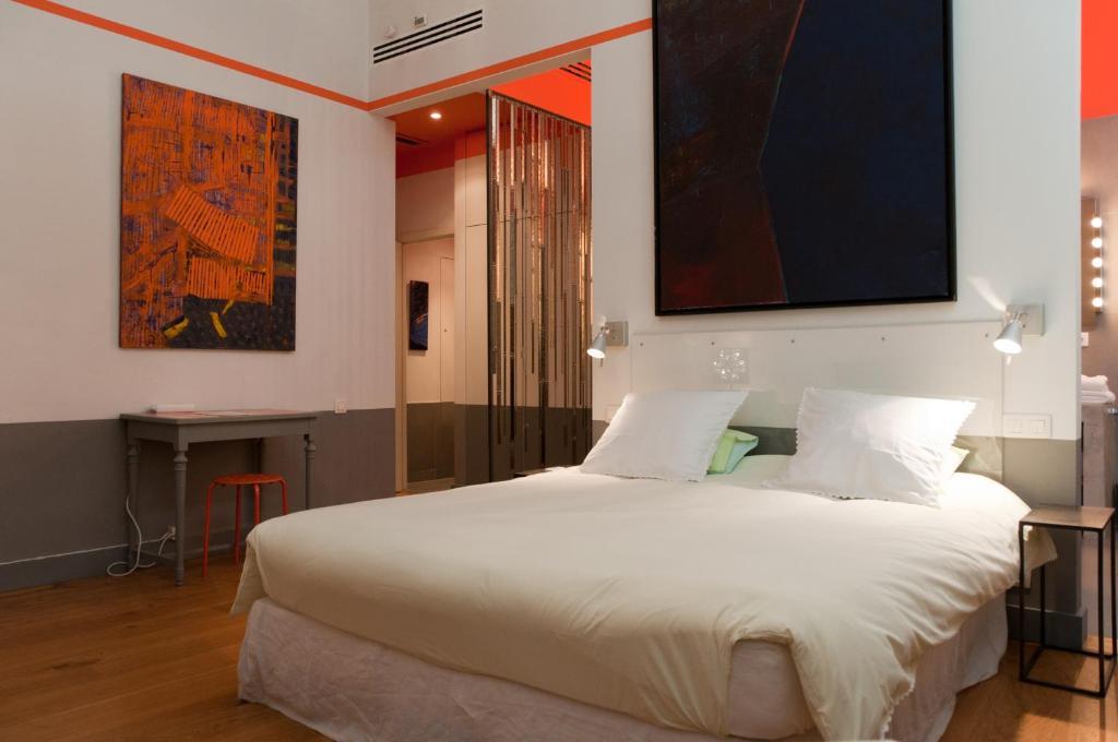 Bed & Breakfast Maison Az 4*