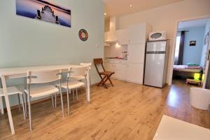 Boomhostel Cite Apartment 4*