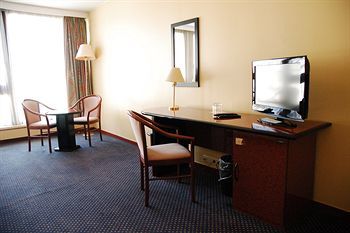 9hotel Chelton 3*