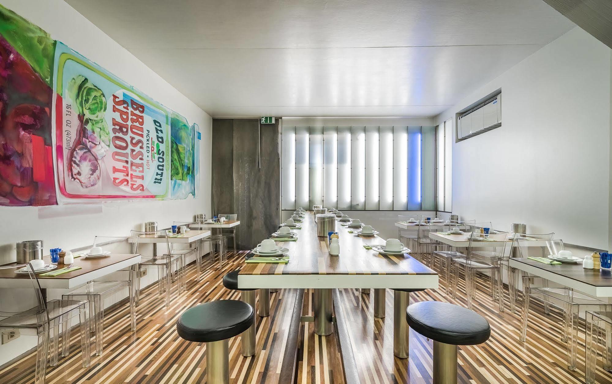 Hotel 322 Lambermont Brussels Schaerbeek