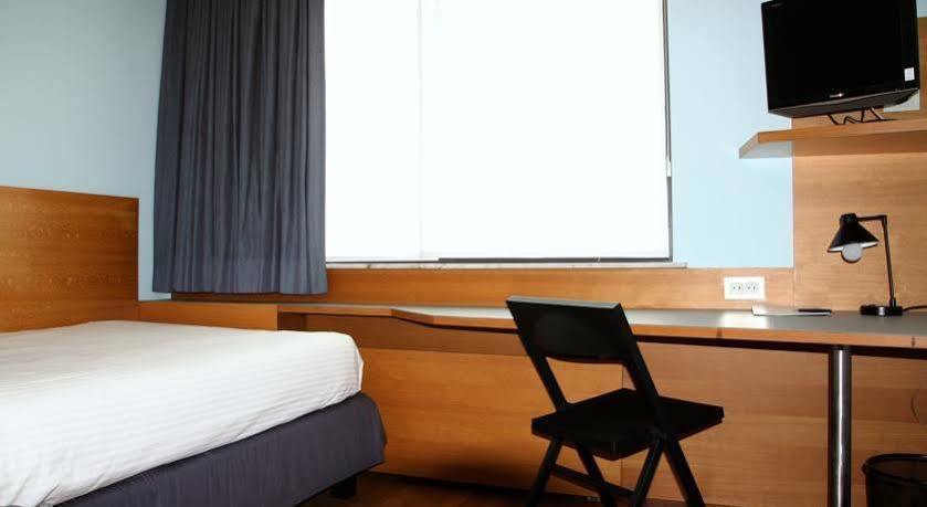 322 Lambermont Brussels Hotel Schaerbeek