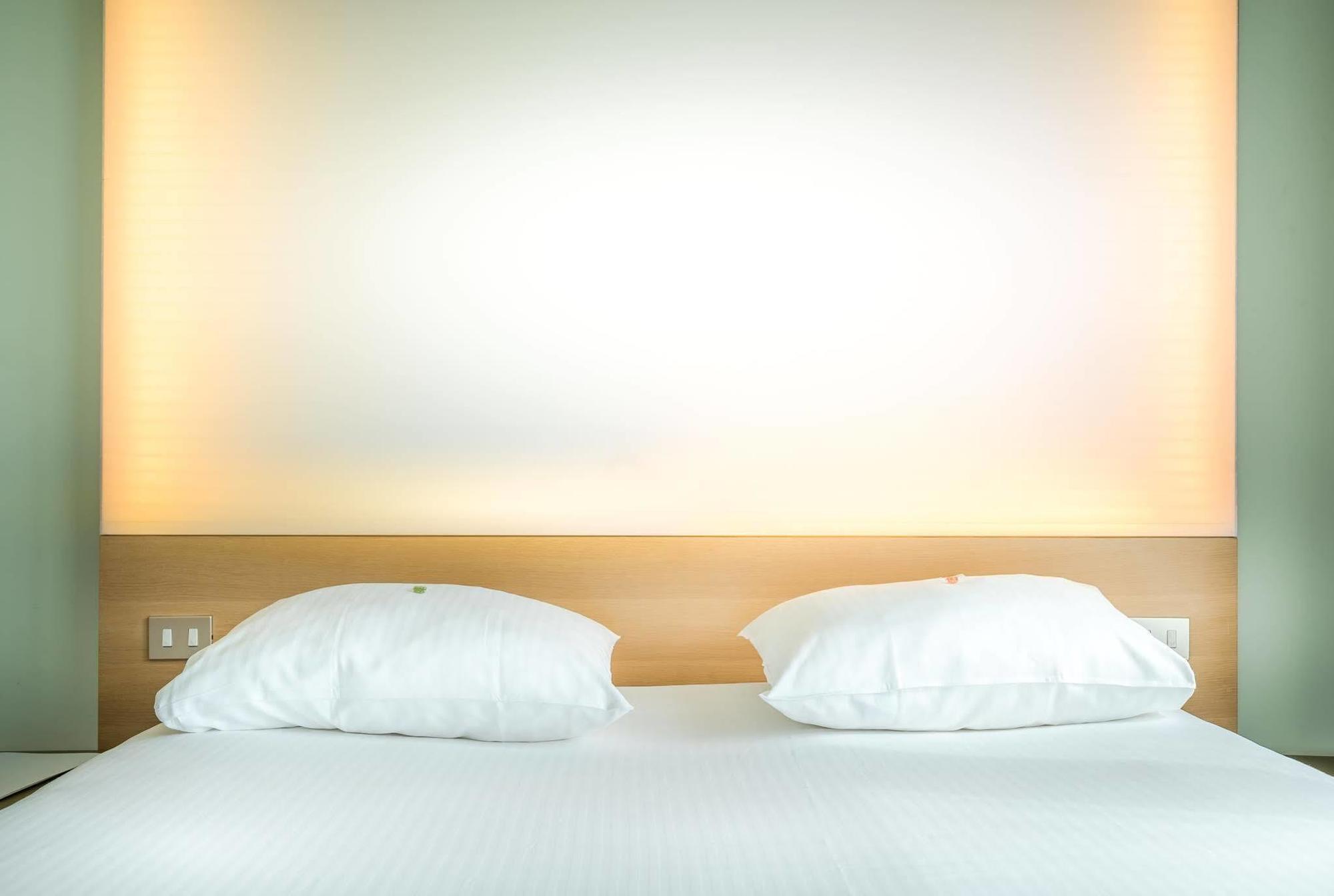 Hotel 322 Lambermont Brussels Schaerbeek