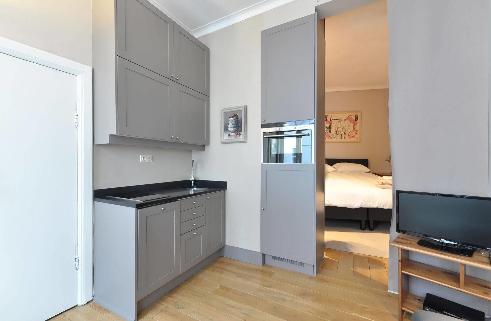 Be And Be Sablon 5 Apartment