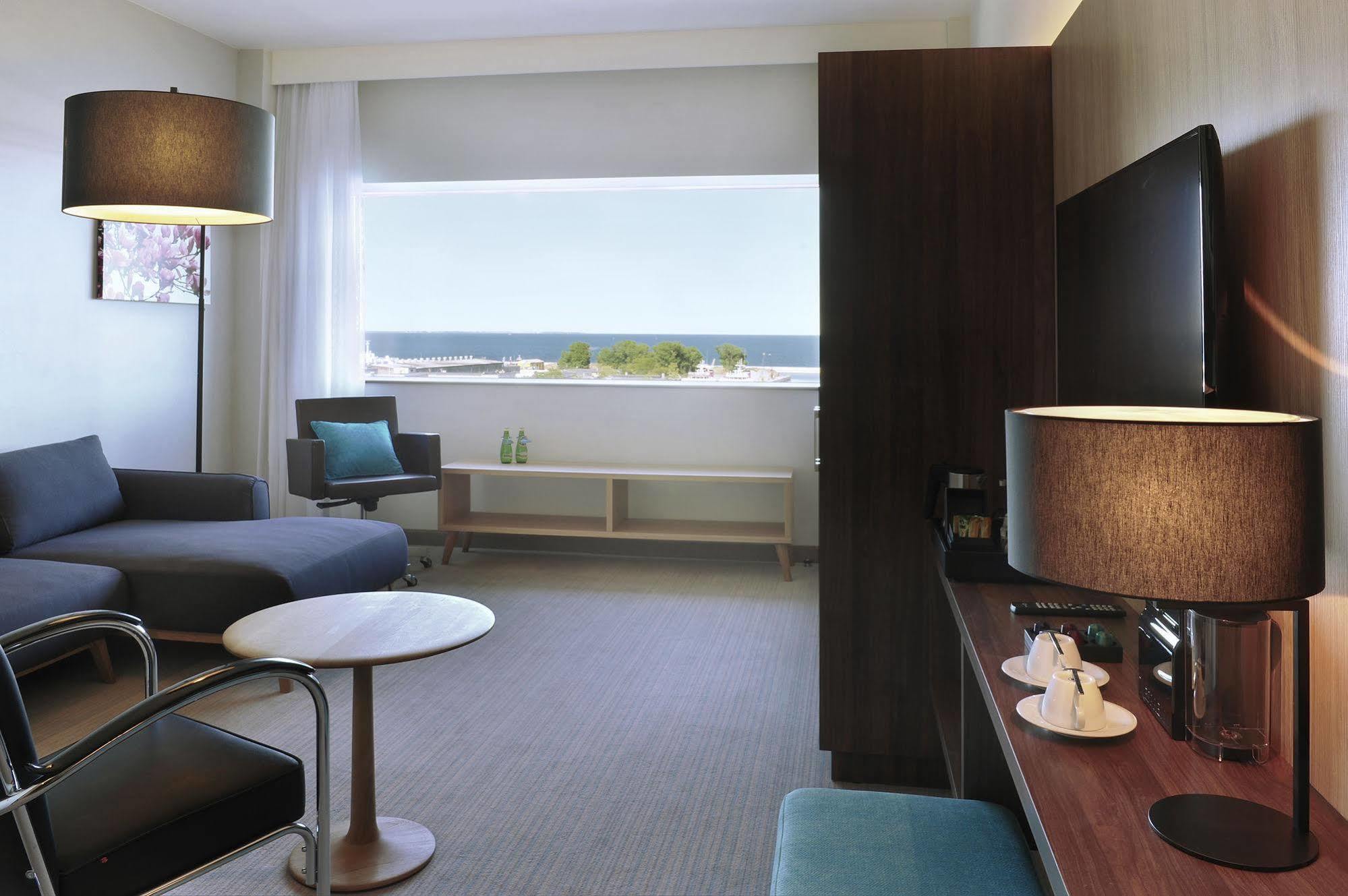 Courtyard By Marriott Eu 4* Brussels