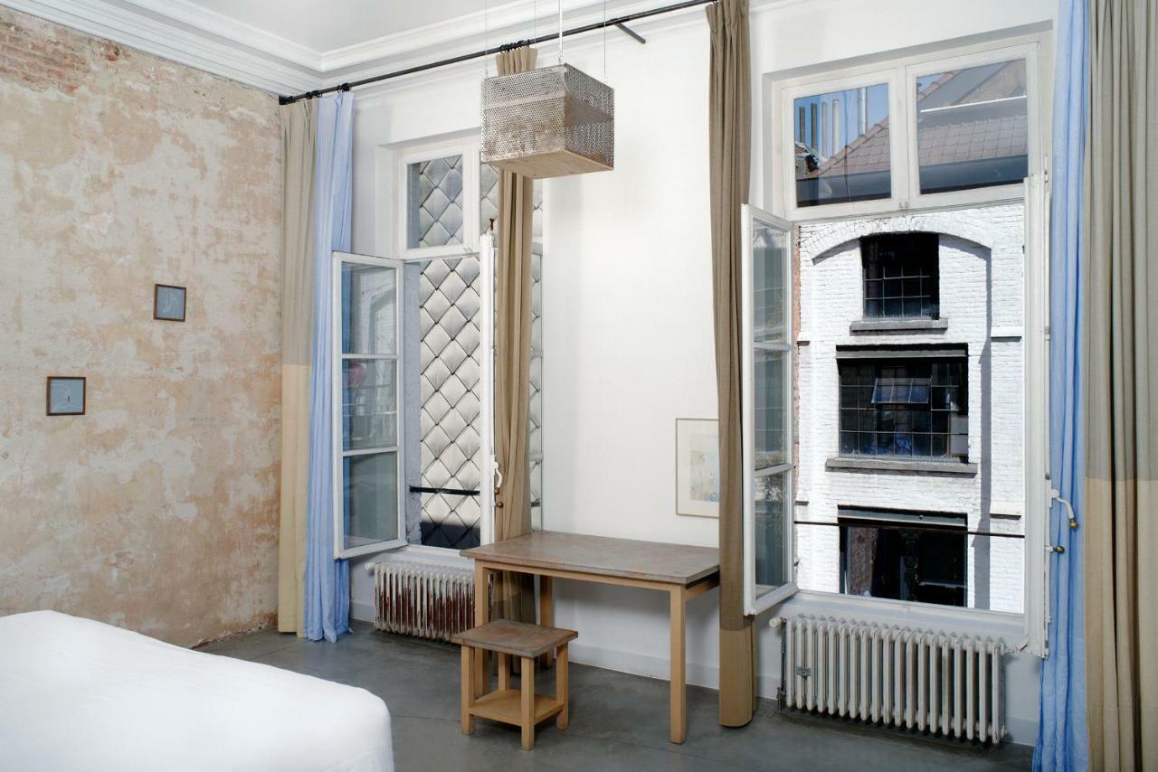Druum 2* Brussels