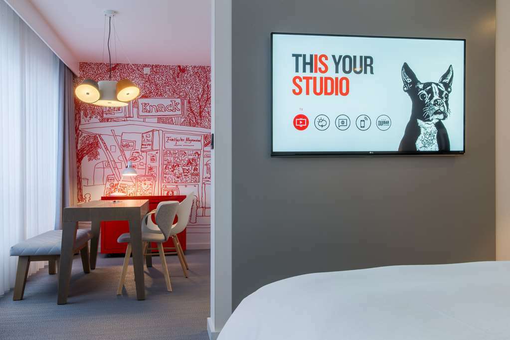 Radisson Red Brussels Hotel Ixelles
