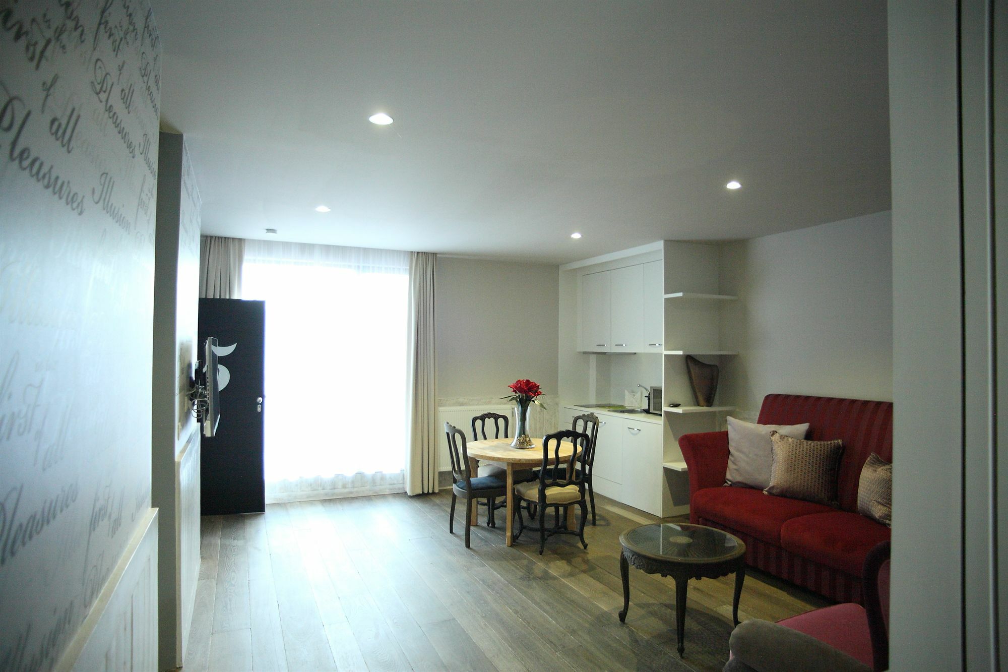 Aparthotel L'Impronta Aparthotel 4*
