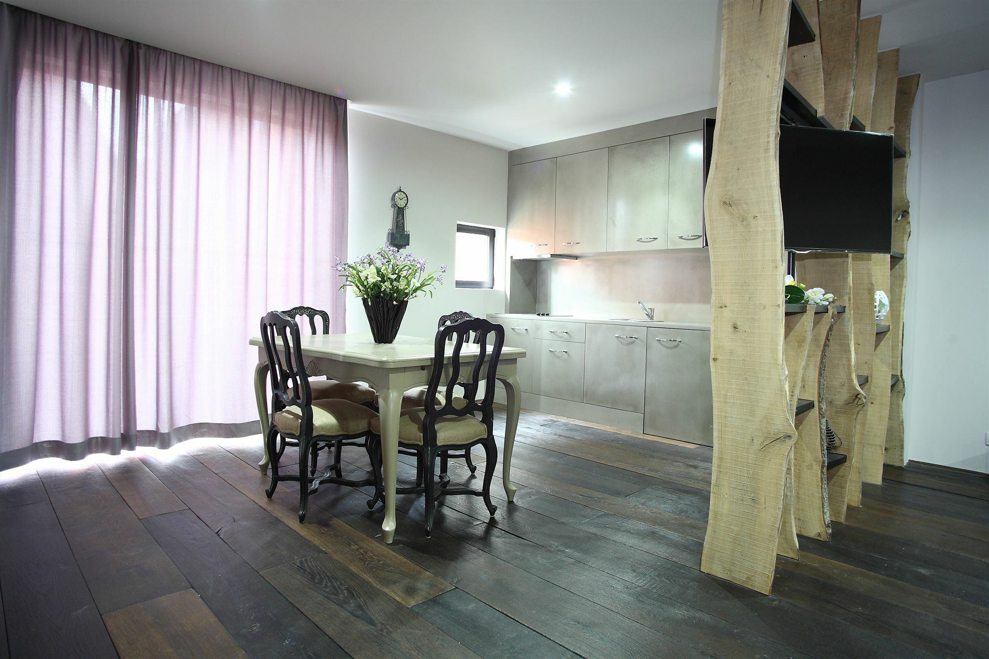 Aparthotel L'Impronta 4*