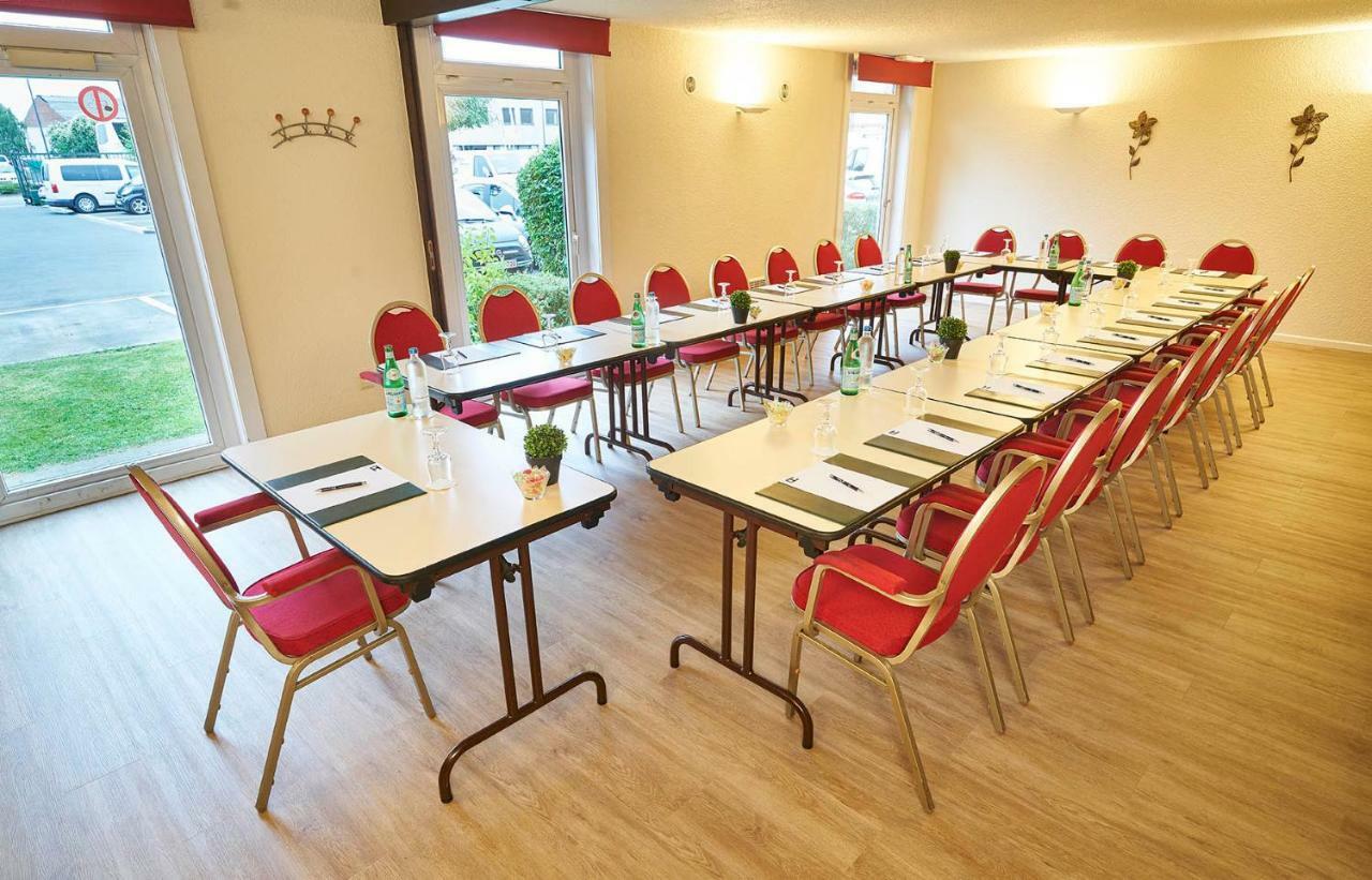 Hotel Dc & Restaurant Brussels South 3*