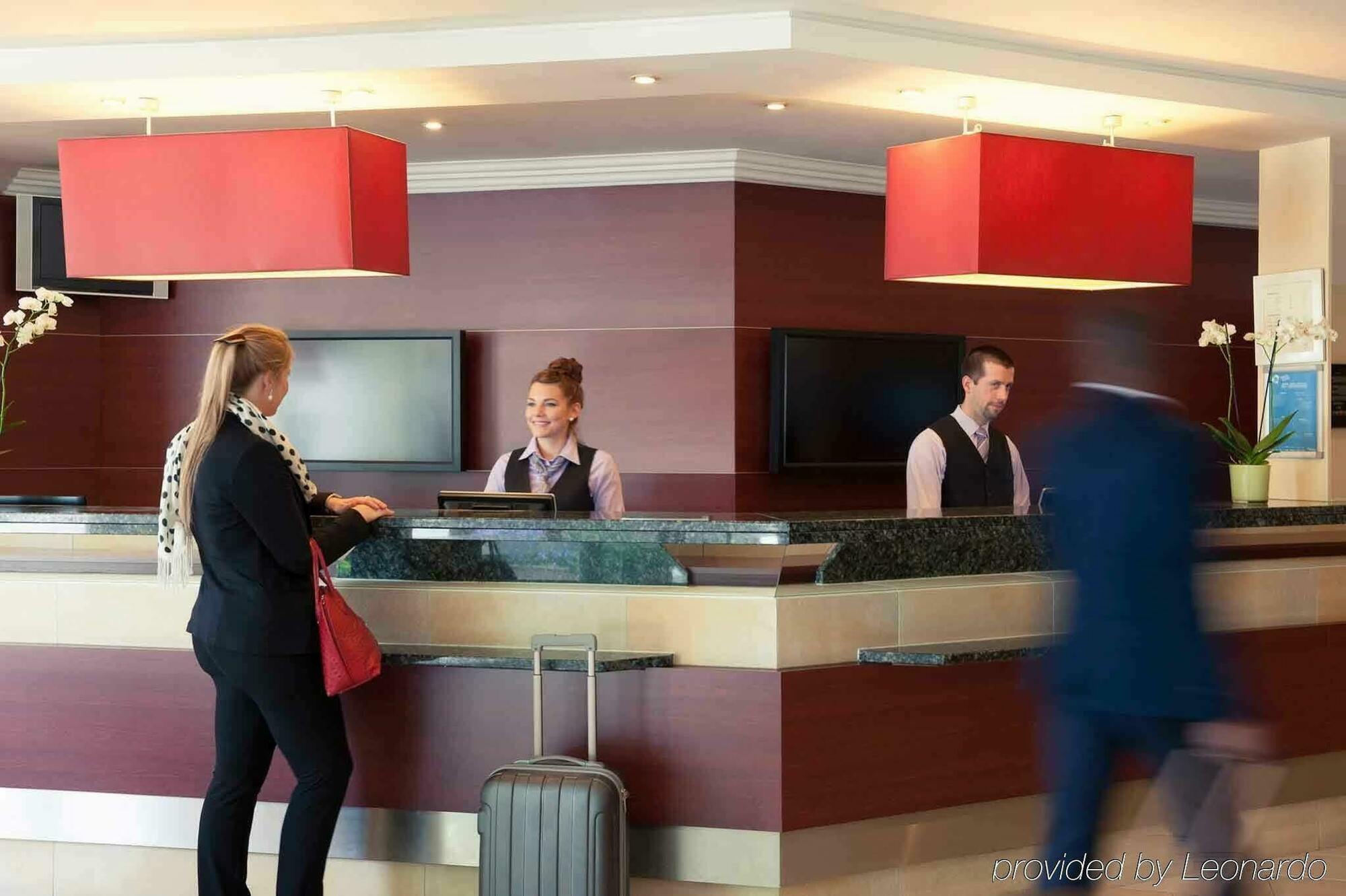 Mercure Airport Hotel