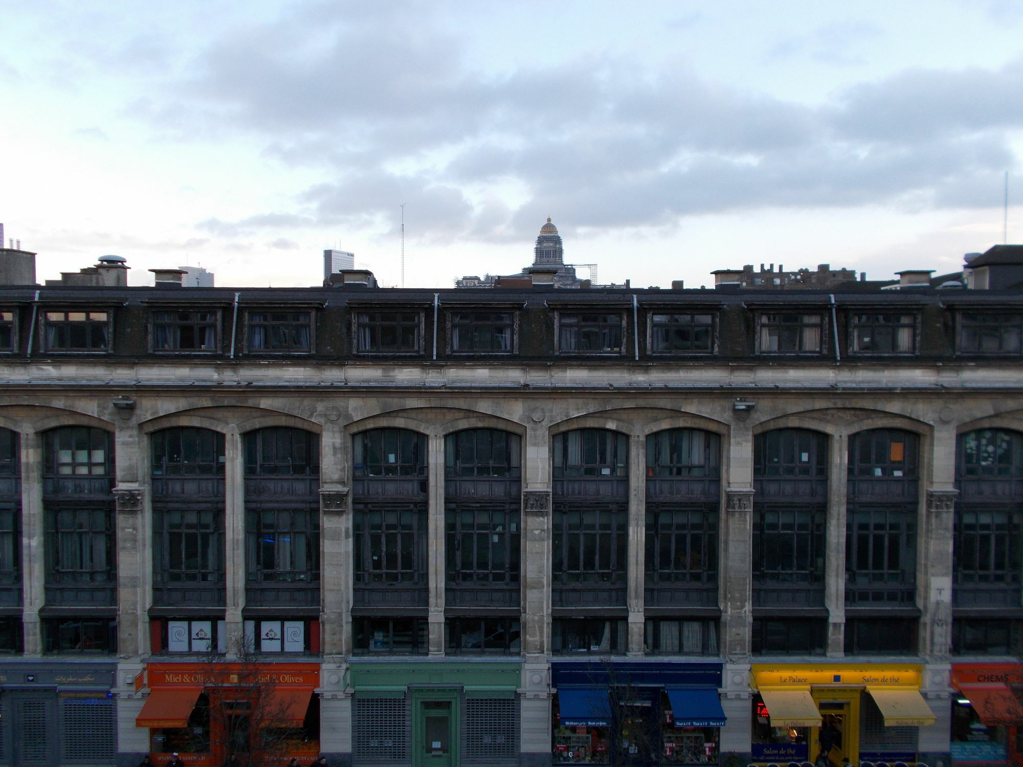 Urban Centre Hostel *