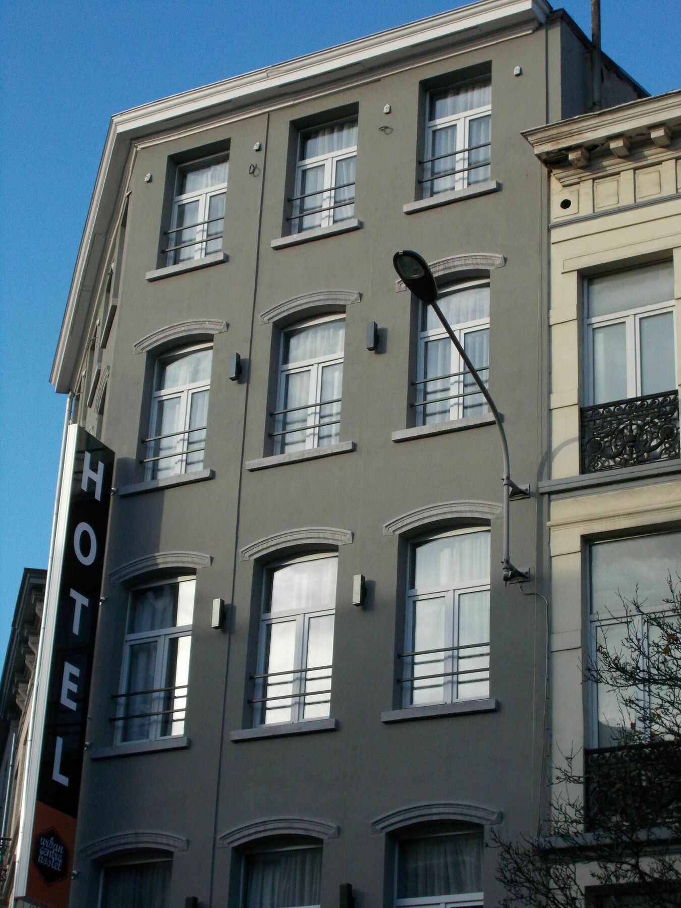 Urban Centre Hostel *