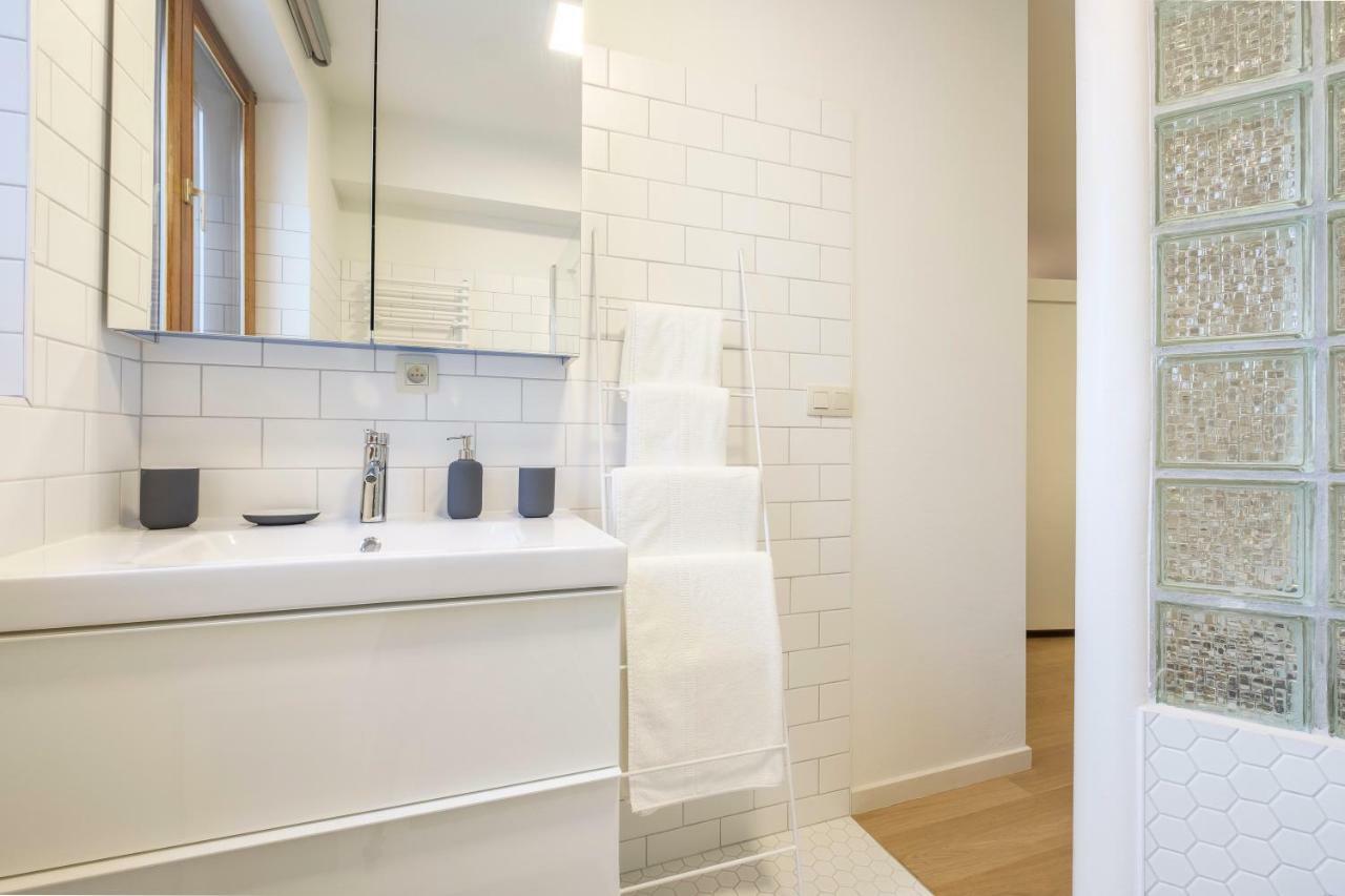 Functional Housings 2 Steps From Grand Place * Brussels