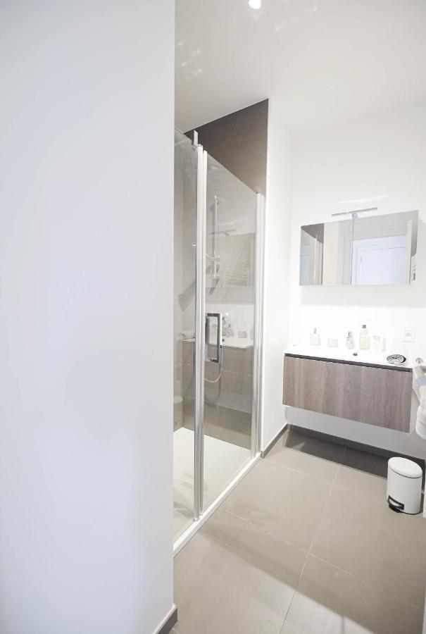 Flats Apartment *